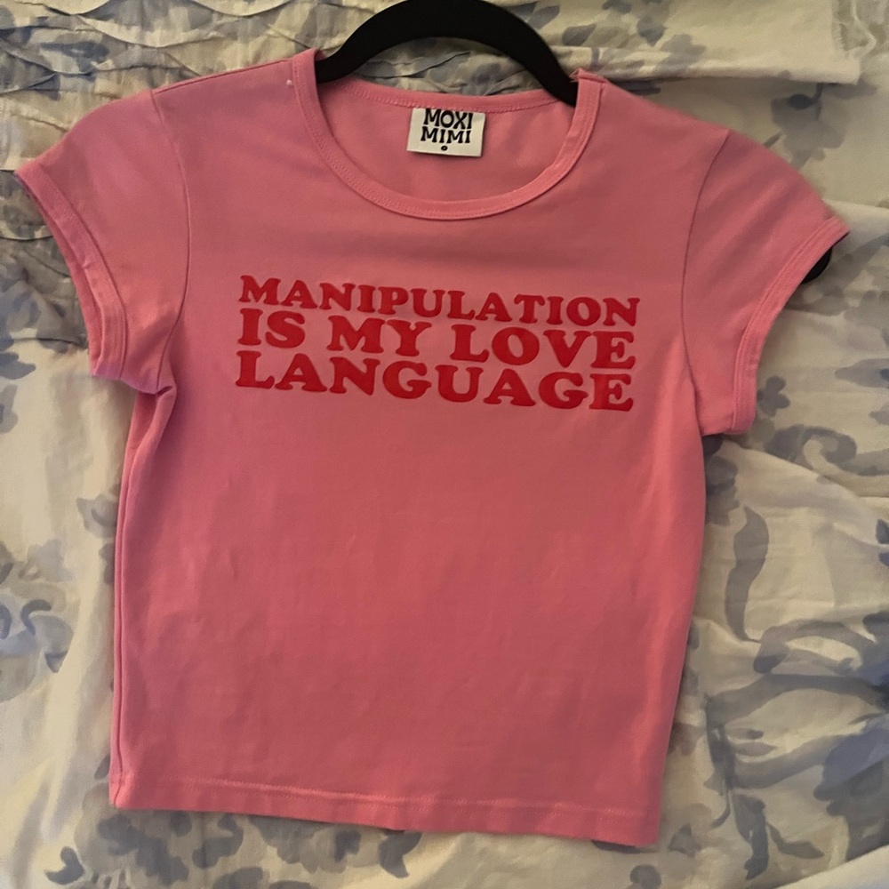 Pink cropped tee